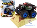 Auto Resorak Z Naciągiem Monster Truck Big Foot Gumowe Opony Rampa